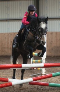 "Twinkle Toes" and Demi Blair comes first in the Open Pony Class.