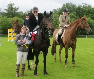 Ruth Irvine winner of the Amateurs with sponsor Anthea Moffett 