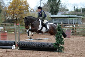 Class 2 Winner Susie Kinely on Tippy  