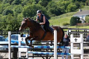 Alison McClean and shi jumping in the 1.20M class at Knockagh view's all money showjumping league AP photography