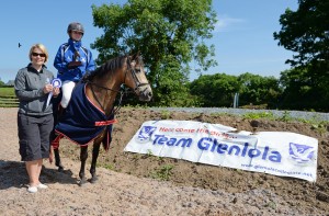 Cerys Howell on Runaway Dolly winner primary individual: Photo John Gibson Sporting Images NI