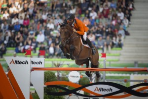 Jeroen Dubbeldam and Zenith SFN produced one of the three clears that promoted the Dutch team to pole position ahead of tomorrow’s final round of the team Jumping championship at the Alltech FEI World Equestrian Games™ 2014 in Caen, France today. (Dirk Caremans/FEI)