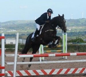 Lisa Dundee and Christie clear winners of Class 7