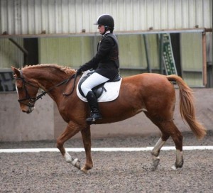 Kirsten Patterson and Cherry, take blue in Class 2